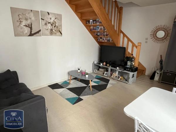 Appartement à louer 2 pièces 33.85m² Besançon (25000)