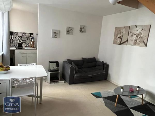 Appartement à louer 2 pièces 33.85m² Besançon (25000)