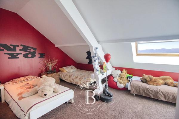 Aix-les-Bains, Maison 4 Chambres -  245 m² à vendre