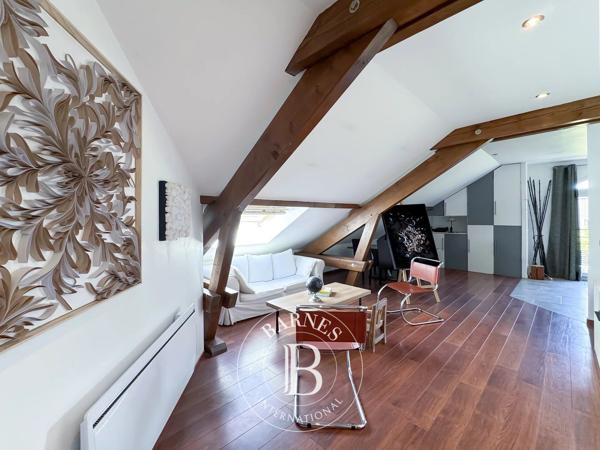 Aix-les-Bains, Maison 4 Chambres -  245 m² à vendre