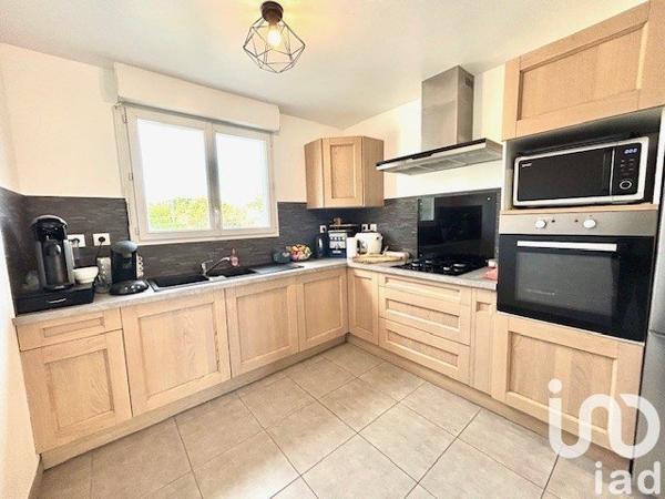 Maison 6 pièces de 166 m² à Izon (33450)