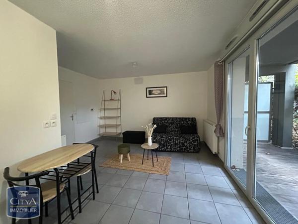 Appartement à louer 1 pièce 28.43m²