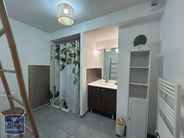 Appartement à louer 1 pièce 28.43m²