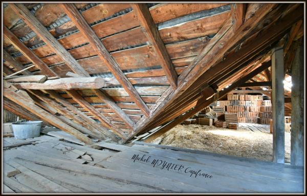 Appartement de 97 m² dans une maison de 600 m² de potentiel énorme, (05), à LA ROCHE DE RAME