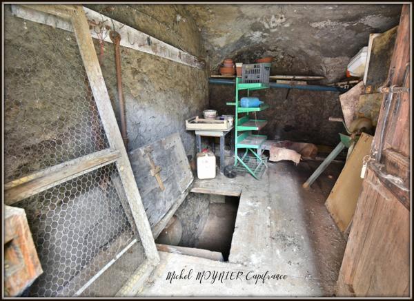 Appartement de 97 m² dans une maison de 600 m² de potentiel énorme, (05), à LA ROCHE DE RAME