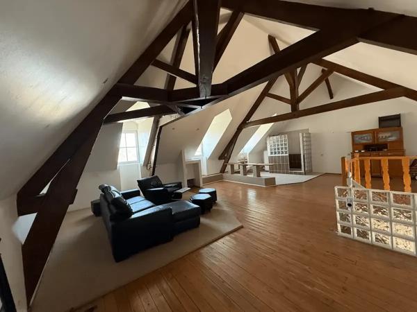 Maison Dangé Saint Romain