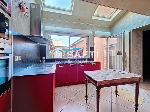 Maison de ville familiale - 185m² - Garage + cour