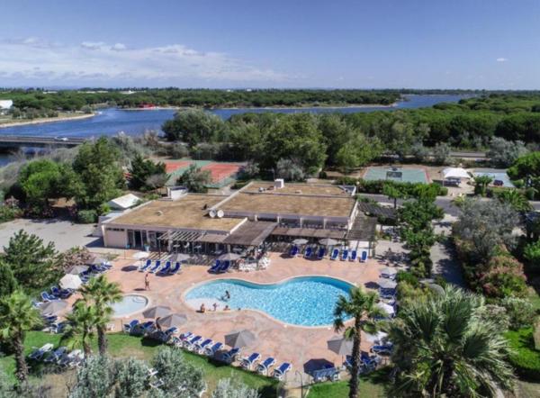 INVESTISSEMENT LOCATIF – Le Grau-du-Roi – Résidence de Tourisme SOWELL Family Le Grau-du-Roi - 6,28 % de rentabilité