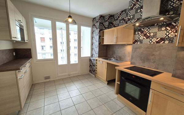 Appartement à vendre    4 pièces • 91,68 m2 Rouen