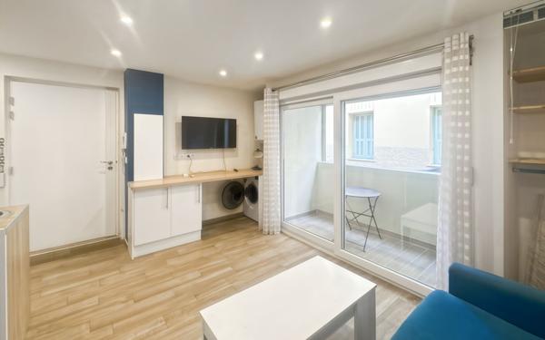 Appartement à vendre    1 pièce • 16,91 m2 Nice