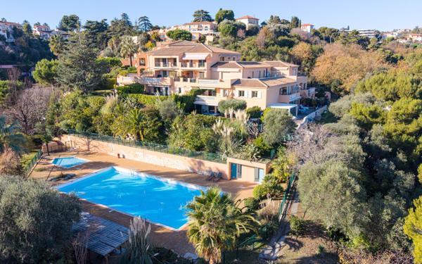 Appartement à vendre    3 pièces • 78,50 m2 Nice