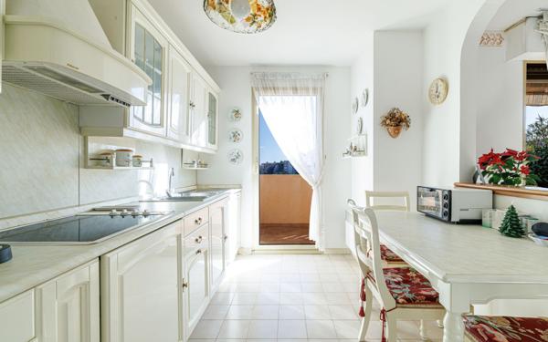 Appartement à vendre    3 pièces • 78,50 m2 Nice