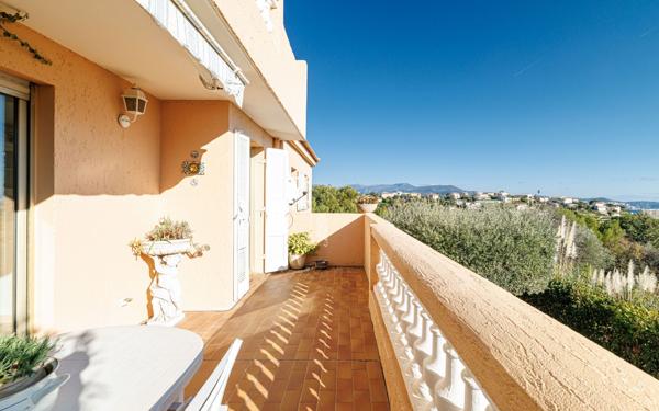 Appartement à vendre    3 pièces • 78,50 m2 Nice