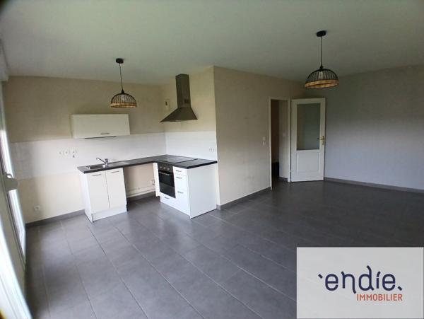 Appartement T2 lumineux avec garage et cave – Saint-Apollinaire (21850)