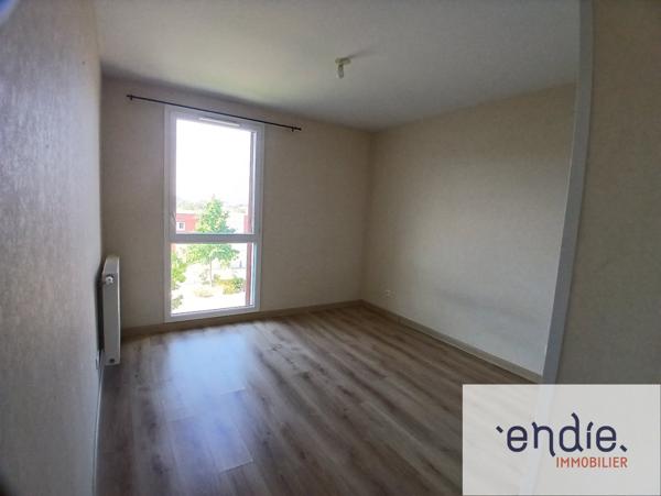 Appartement T2 lumineux avec garage et cave – Saint-Apollinaire (21850)