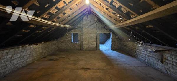 Maison à Vendre à Fresnes-sur-Escaut (59970) en Nord (59)

Cette maison présente une surface ...
