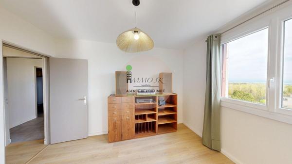 Appartement
         4 pièces
        - 89 m² Exclusivité 169 000 € *