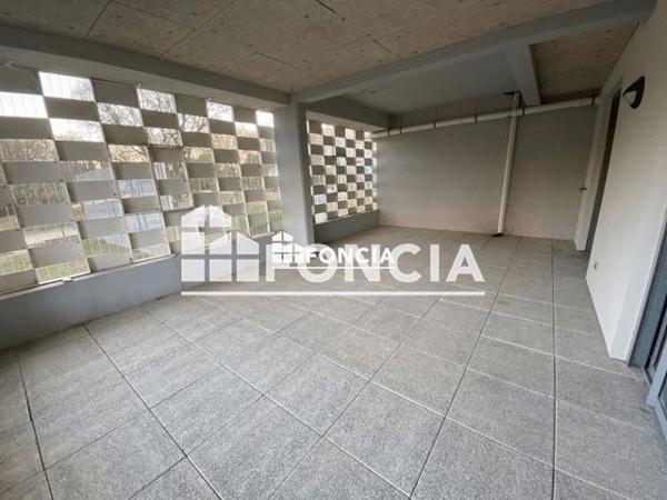 Location Appartement 2 pièces 63.57 m² - 5 RUE DE BONE BT C Beziers 34500