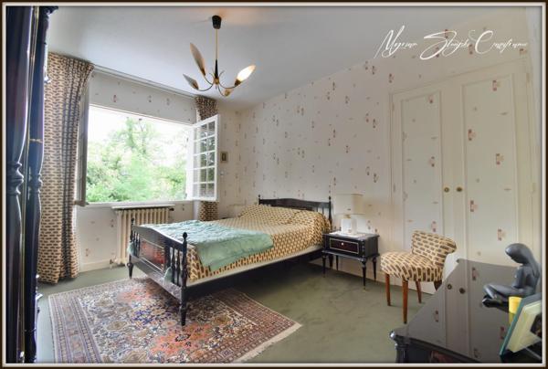 Propriete à vendre 8 pièces  de 350 m² environ à MIMIZAN (40) avec lac privatif, cadre exceptionnel