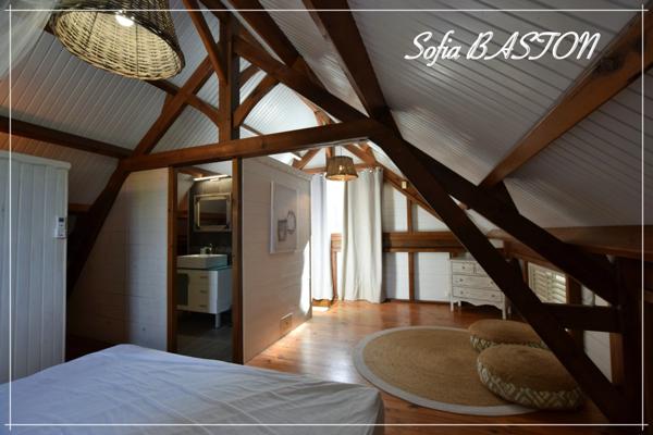 LES TROIS ILETS VILLA P6 bis -165 m² Hab / - Terrain de 986,00 m² - Piscine - Plain pied - A Vendre Martinique (972),