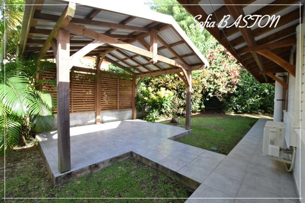 LES TROIS ILETS VILLA P6 bis -165 m² Hab / - Terrain de 986,00 m² - Piscine - Plain pied - A Vendre Martinique (972),