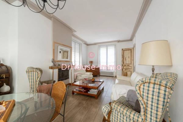 Maison à vendre 8 pièces de 220 m²
