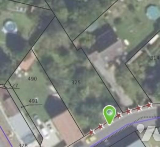 Un terrain à bâtir situé à MARINES (95640).