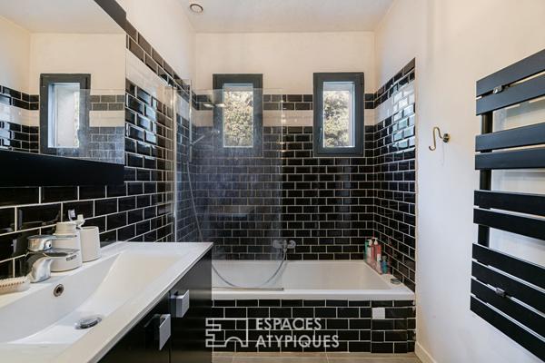 Propriété de charme dans un environnement boisé avec piscine et maison d’hôtes