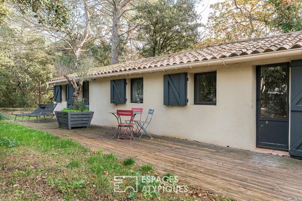 Propriété de charme dans un environnement boisé avec piscine et maison d’hôtes
