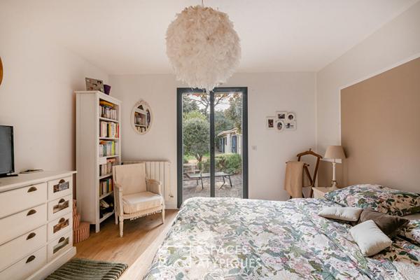 Propriété de charme dans un environnement boisé avec piscine et maison d’hôtes