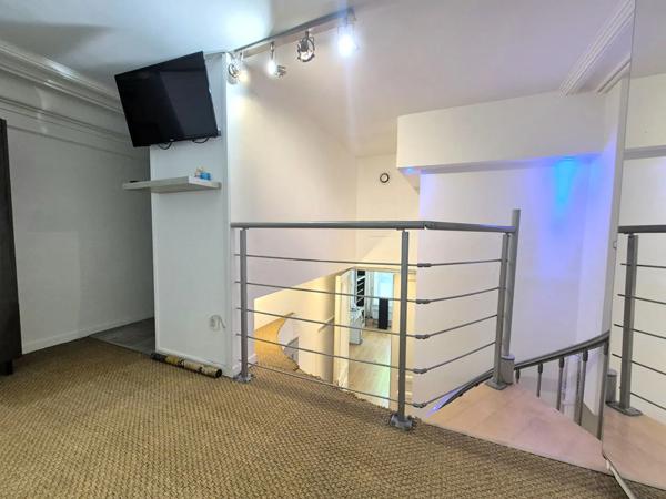 Appartement à vendre 2 pièces 65.57m² Lille (59000)