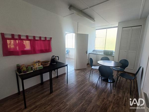 Location bureaux 100 m² Chaudon