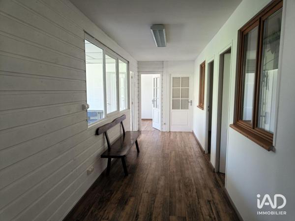 Location bureaux 100 m² Chaudon