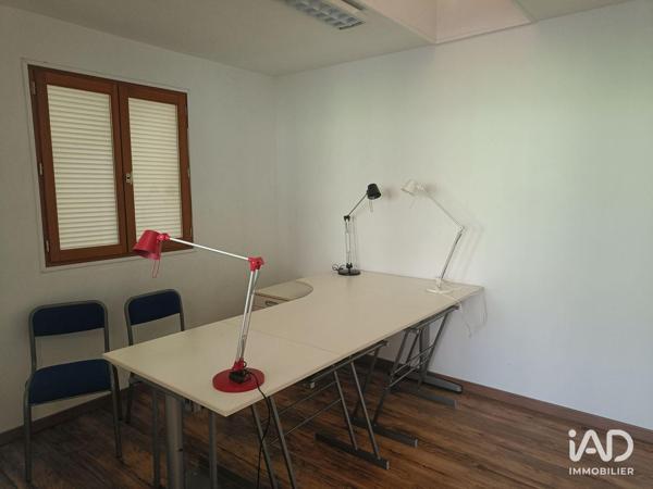 Location bureaux 100 m² Chaudon