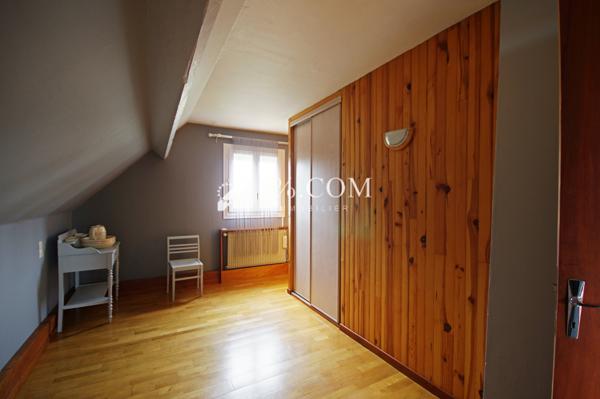 Maison 7 pièce(s) 4 chambre(s) 138 m²