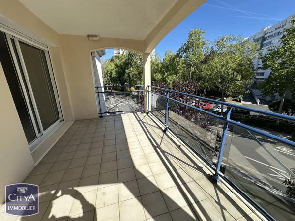 Appartement à vendre 3 pièces 68.6m² Niort (79000)