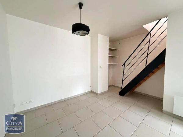 Appartement à louer 2 pièces 32.77m² Bapaume (62450)