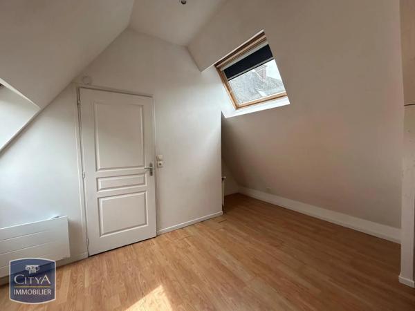 Appartement à louer 2 pièces 32.77m² Bapaume (62450)