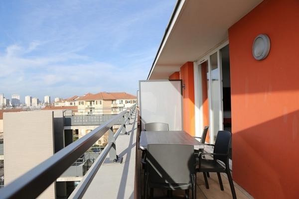 INVESTISSEMENT LOCATIF – CHEVILLY-LARUE – Résidence Le Fontainebleau Apparthotel Paris Sud *** - 6,38% de rentabilité