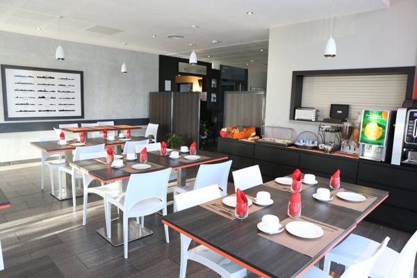INVESTISSEMENT LOCATIF – CHEVILLY-LARUE – Résidence Le Fontainebleau Apparthotel Paris Sud *** - 6,38% de rentabilité