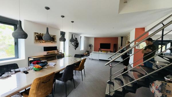 Maison à vendre |  Tonneins |  10 pièces | 280 m²