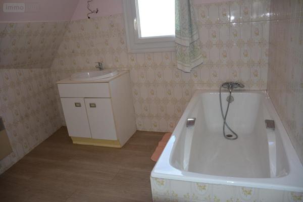 Maison à vendre à Sablé-sur-Sarthe dans la Sarthe (72300), ref : 53039-412