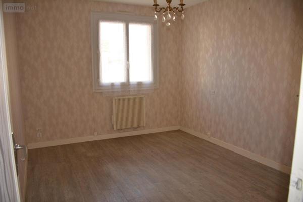 Maison à vendre à Sablé-sur-Sarthe dans la Sarthe (72300), ref : 53039-412