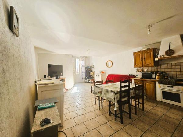 À VENDRE – T2 plein de potentiel à Draguignan – Quartier des Arts