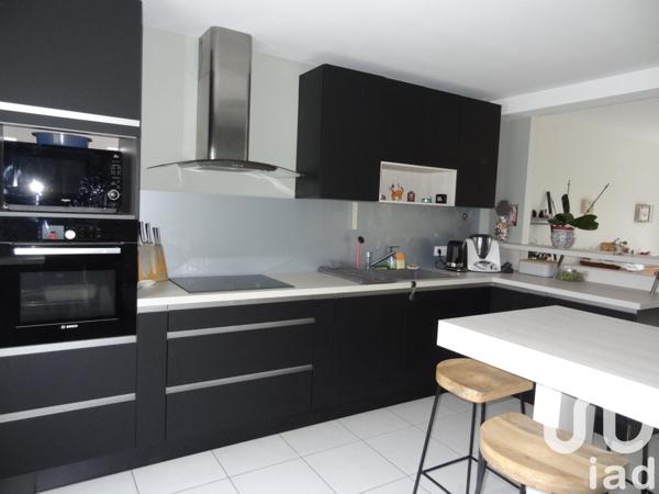 Maison à vendre 8 pièces 216 m² Grisy-Suisnes