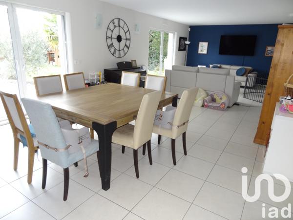 Maison à vendre 8 pièces 216 m² Grisy-Suisnes