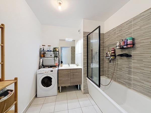 Appartement Nanteuil Les Meaux - 2 chambres - jardin et stationnement