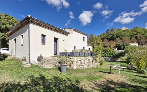 Maison à vendre    4 pièces • 134 m2 Forcalquier