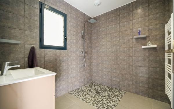 Maison à vendre    4 pièces • 134 m2 Forcalquier