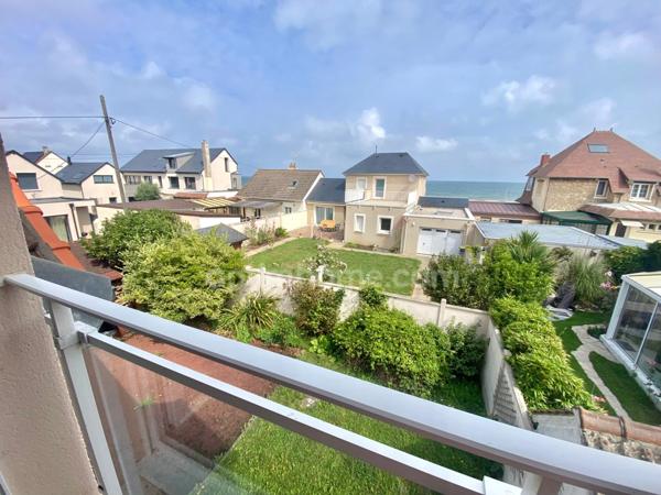 Maison à vendre OUISTREHAM avec vues mer des chambres - Tout proche de la plage - Emplacement ultra recherché !